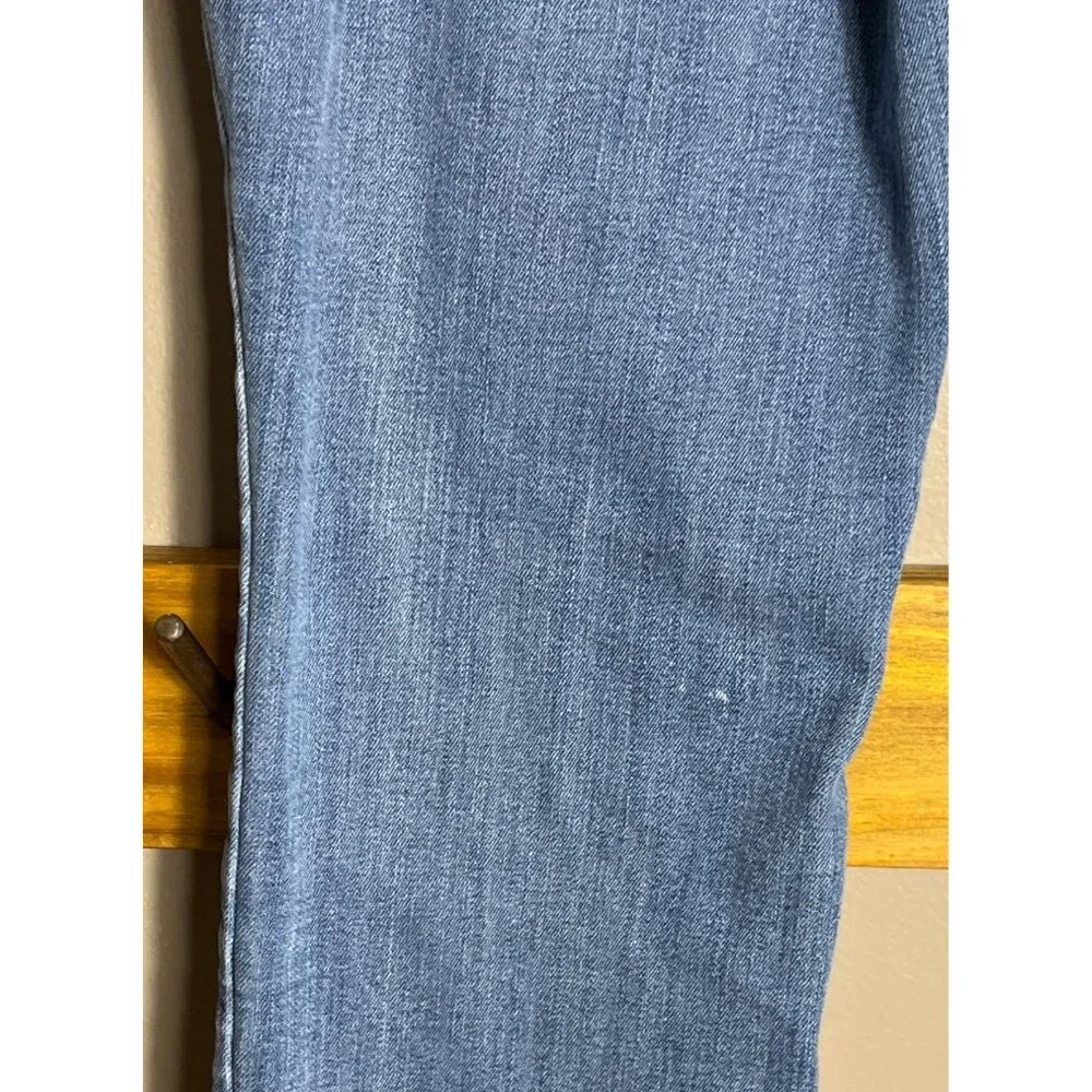 Gap Curvy Jeans Medium Wash Blue Higher Rise Booty Stretch Versatile Women 28R - Picture 9 of 11